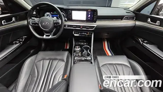 Kia K5 2020 — Фото 7/20