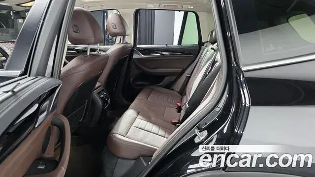 BMW X3 2022 — ფოტო 36/36