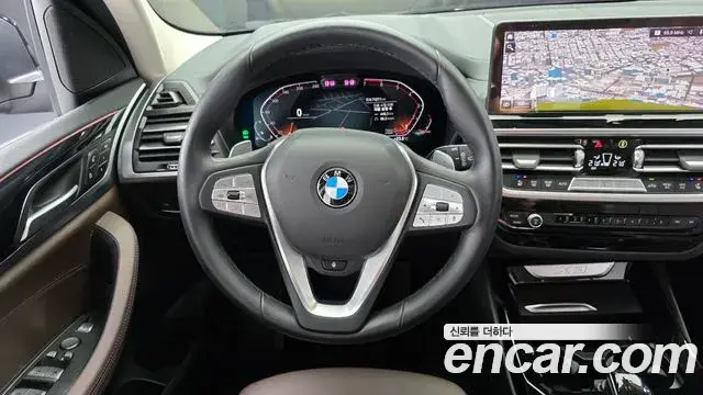 BMW X3 2022 — ფოტო 31/36
