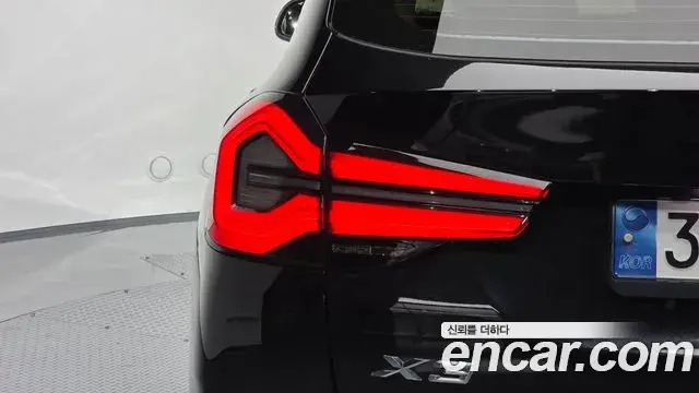 BMW X3 2022 — ფოტო 30/36