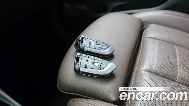 BMW X3 2022 — ფოტო 27/36
