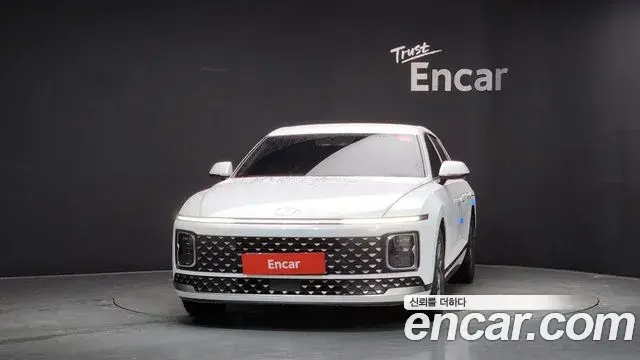 Hyundai Grandeur Hybrid 2024 — Photo 34/34