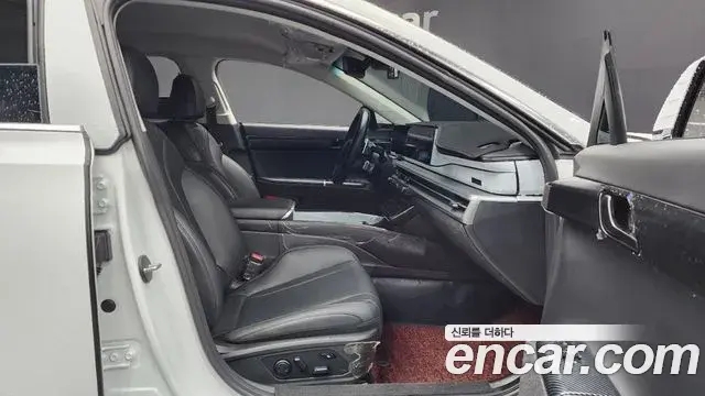 Hyundai Grandeur Hybrid 2024 — Photo 15/34