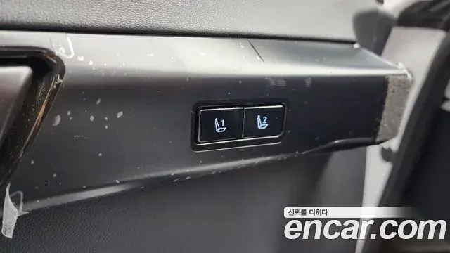 Hyundai Grandeur Hybrid 2024 — Photo 25/34