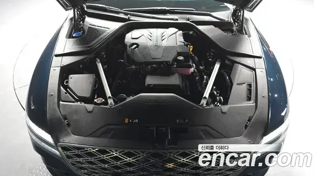Genesis G80 2025 — ფოტო 8/20