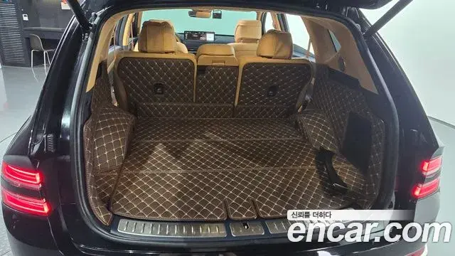 Genesis GV80 2021 — ფოტო 25/31