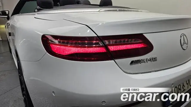 Mercedes-Benz E-Class 2019 — Şəkil 15/30