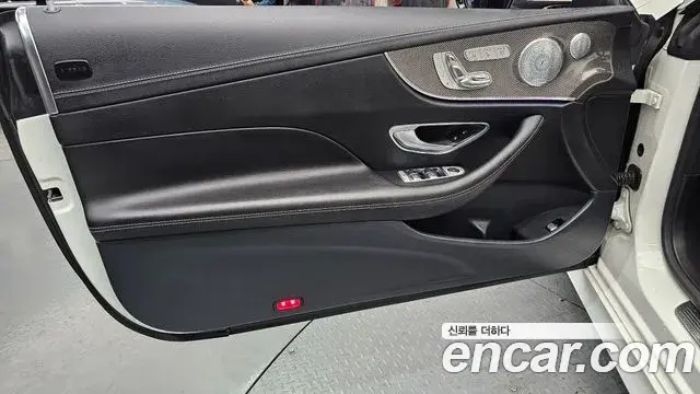 Mercedes-Benz E-Class 2019 — Şəkil 1/30