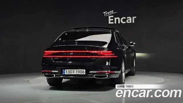 Genesis G90 2022 — Photo 3/33