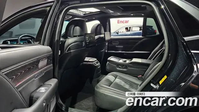 Genesis G90 2022 — Photo 2/33