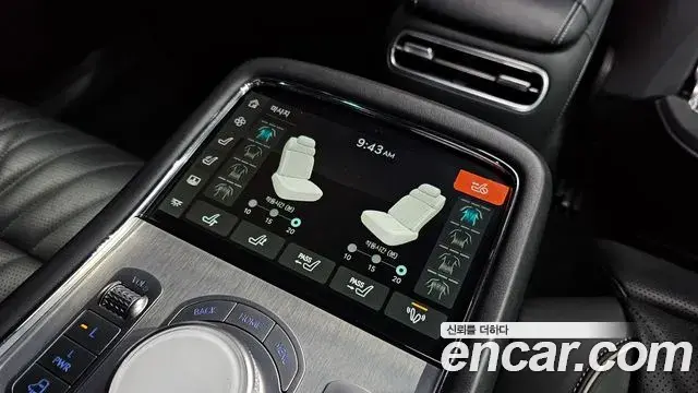 Genesis G90 2022 — Photo 6/33