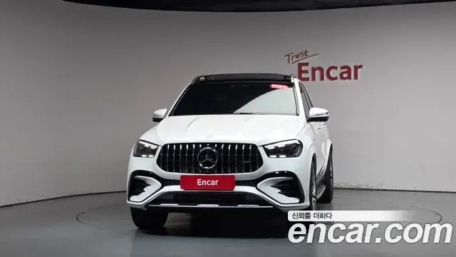 Mercedes-Benz GLE-Class 2025 — Photo 29/37