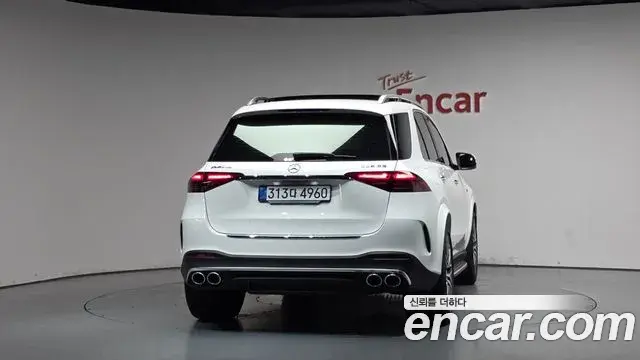 Mercedes-Benz GLE-Class 2025 — Photo 27/37