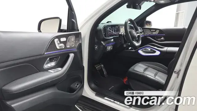 Mercedes-Benz GLE-Class 2025 — Photo 7/37
