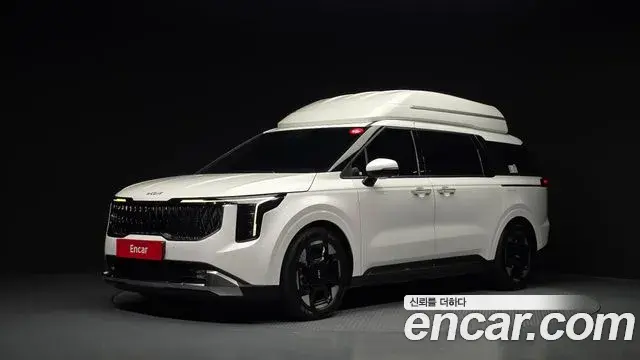 Kia Carnival 2024 — Фото 1/20