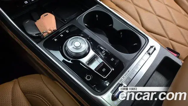 Kia Carnival 2024 — Фото 9/20