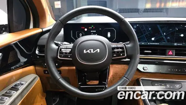 Kia Carnival 2024 — Фото 13/20