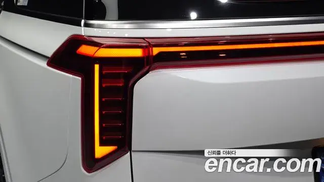 Kia Carnival 2024 — Şəkil 36/36