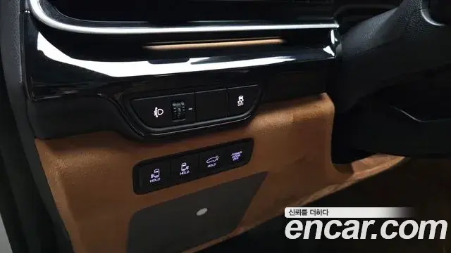 Kia Carnival 2024 — Şəkil 9/36