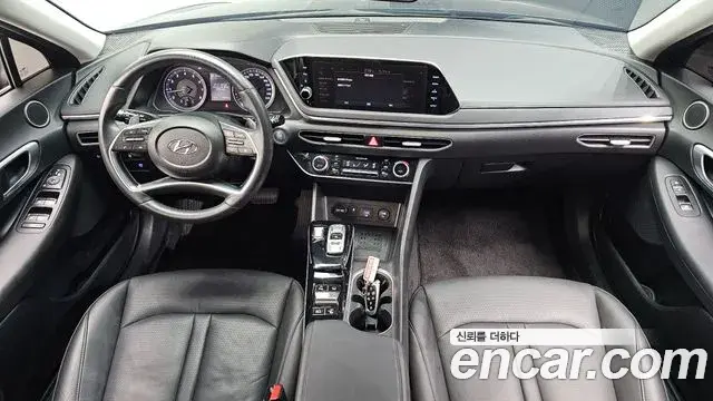 Hyundai Sonata 2019 — Фото 7/20
