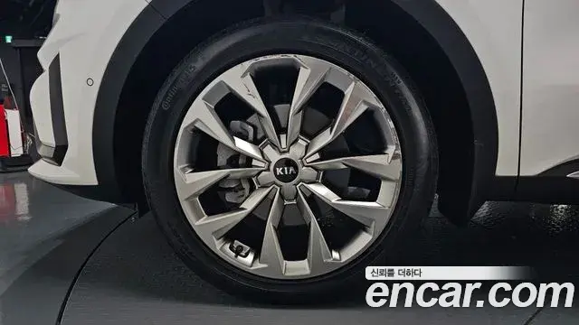 Kia Sorento 2021 — Photo 5/20