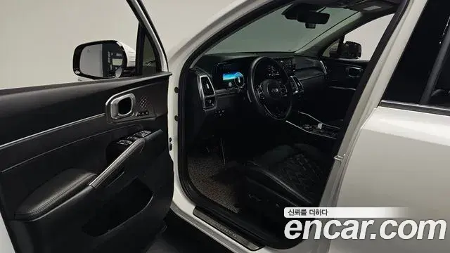 Kia Sorento 2021 — Photo 9/20