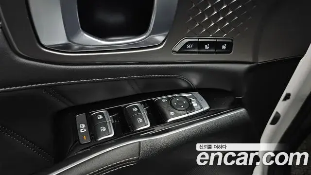 Kia Sorento 2021 — Photo 16/20