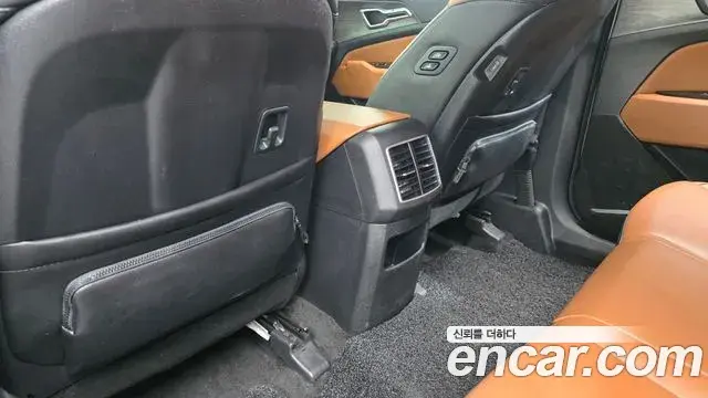 Kia Sportage 2022 — ფოტო 10/32