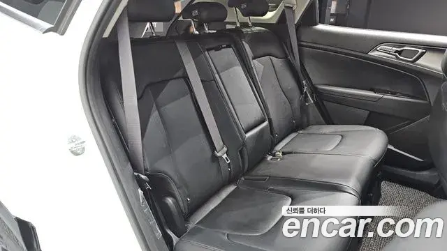 Kia Sportage 2021 — Фото 11/20