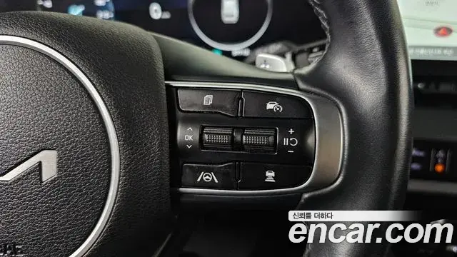 Kia Sportage 2021 — Фото 18/20