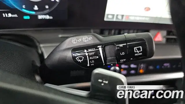 Kia Sportage 2021 — ფოტო 2/35