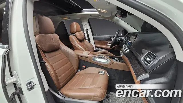 Mercedes-Benz GLE-Class 2024 — Фото 10/20