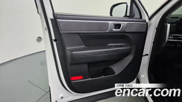 Hyundai Santa Fe 2023 — Photo 22/35