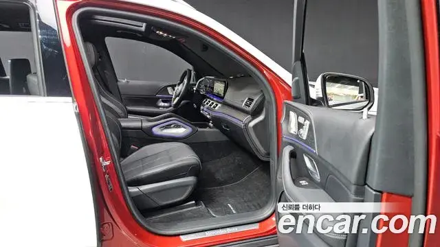 Mercedes-Benz GLS-Class 2023 — Фото 18/20