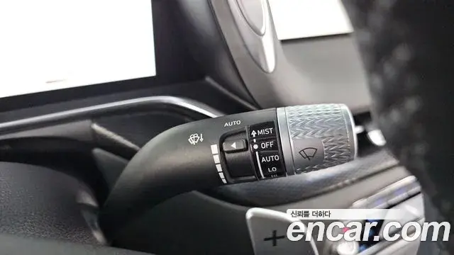 Genesis G90 2022 — ფოტო 30/31