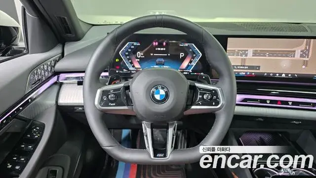 BMW 5 Series 2025 — Photo 3/33