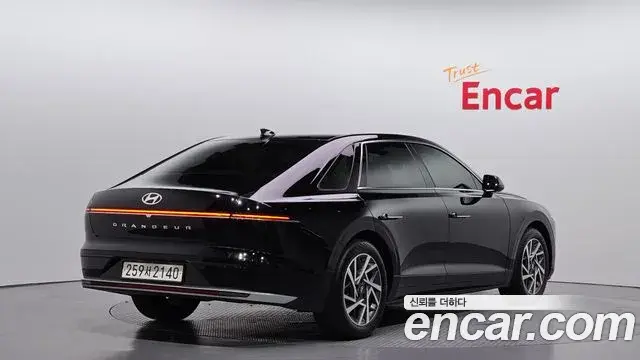 Hyundai Grandeur 2023 — Фото 2/20