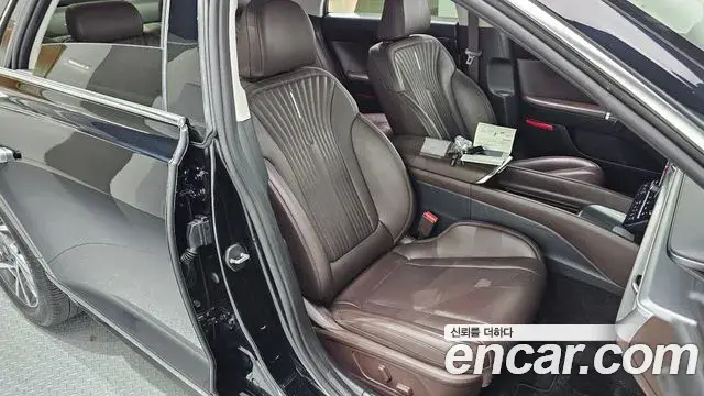 Hyundai Grandeur 2023 — Фото 11/20