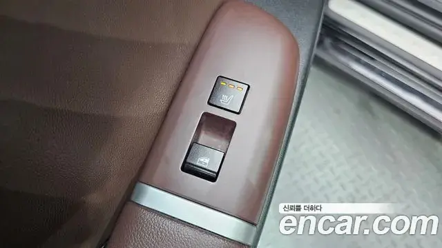 Hyundai Grandeur 2023 — Фото 17/20
