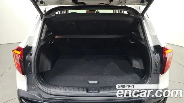 Kia Seltos 2023 — Şəkil 4/34