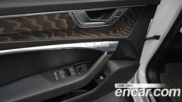 Audi A6 2021 — ფოტო 24/34