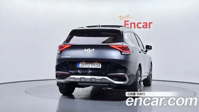Kia Sportage 2022 — Фото 4/20