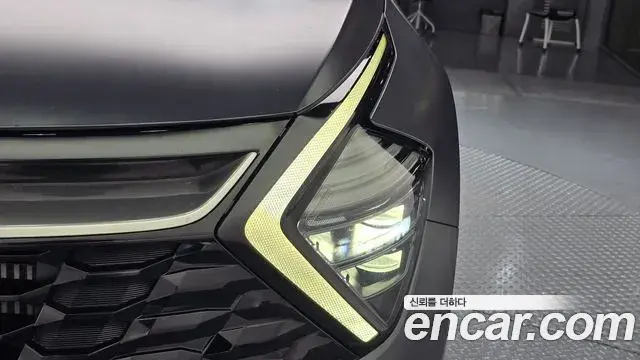 Kia Sportage 2022 — Şəkil 20/35