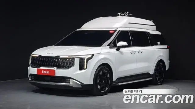 Kia Carnival 2024 — ფოტო 35/36