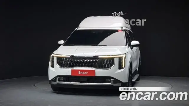 Kia Carnival 2024 — ფოტო 32/36