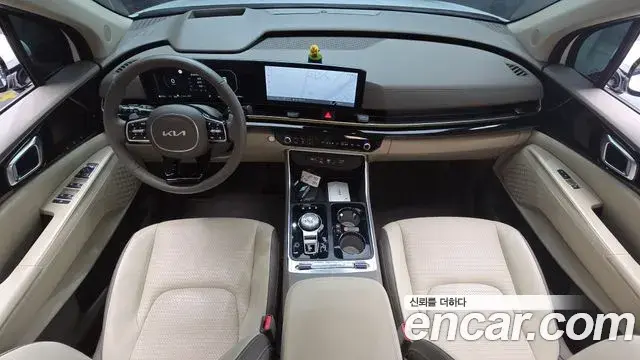 Kia Carnival 2024 — ფოტო 27/36