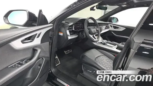 Audi Q7 2023 — Фото 10/20