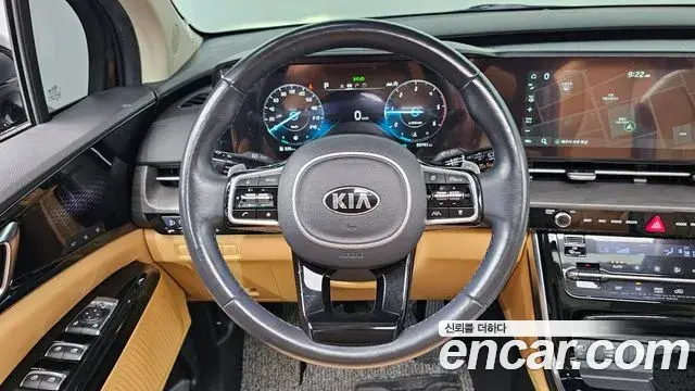 Kia Carnival 2021 — Фото 13/20