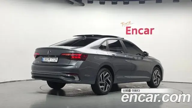 Volkswagen Jetta 2024 — Şəkil 13/33