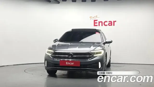 Volkswagen Jetta 2024 — Şəkil 14/33